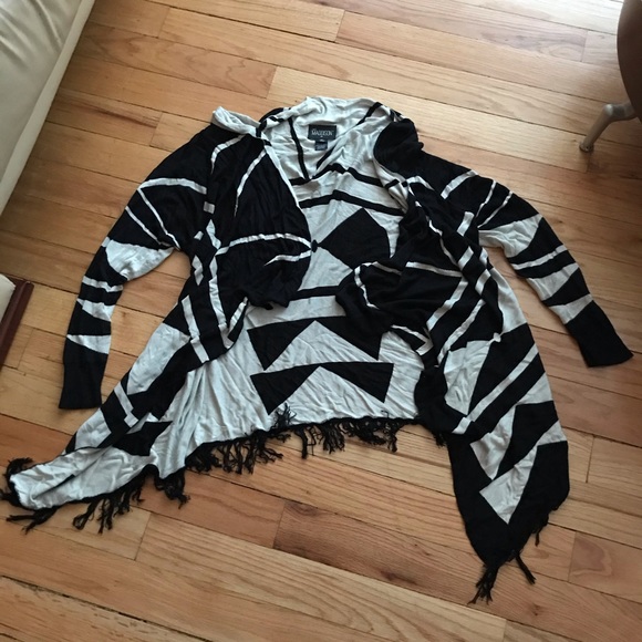 Reversible Cardigan - Picture 2 of 8